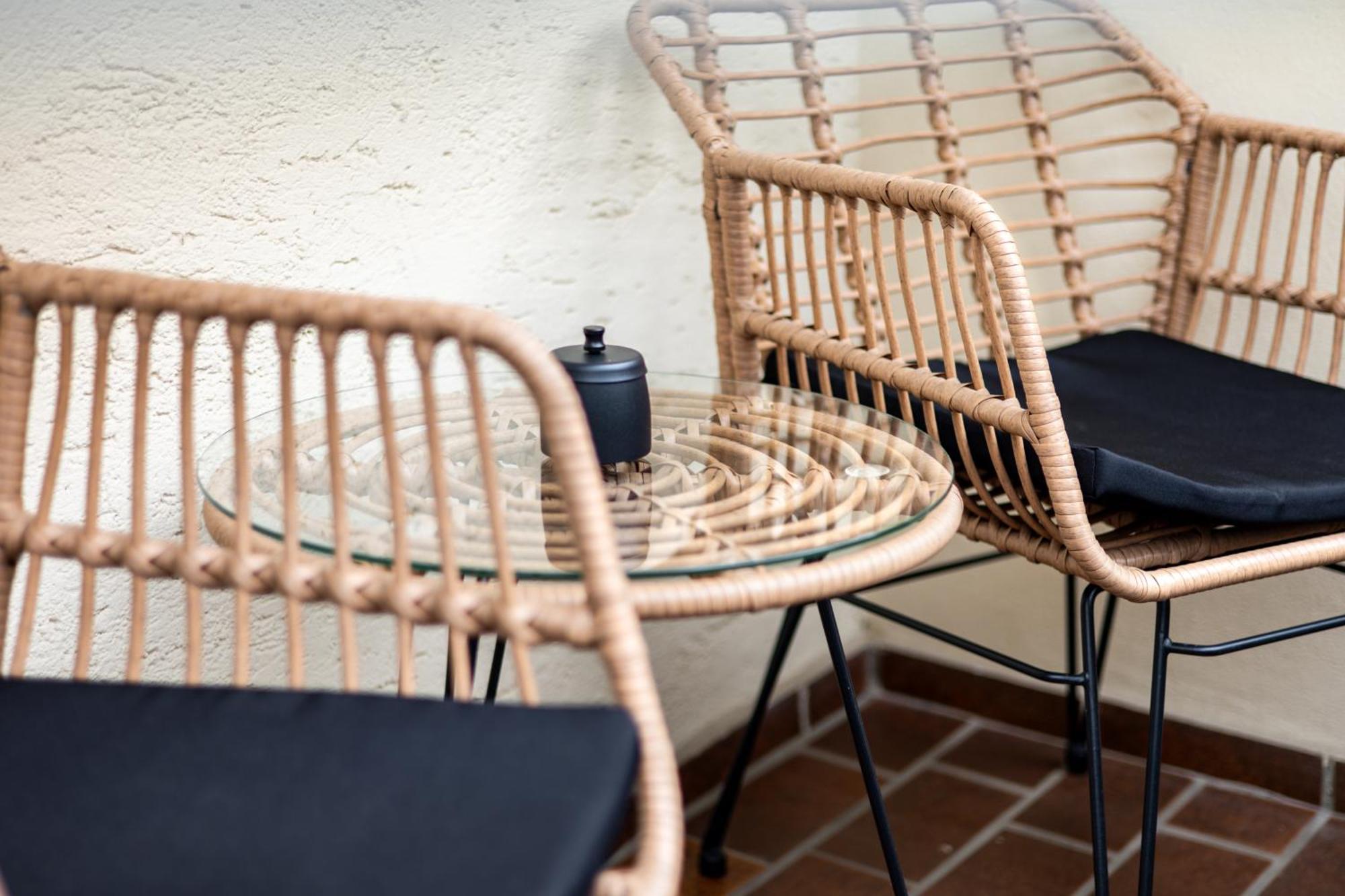 Design-Apartment In Linz Mit Netflix & Balkon Экстерьер фото