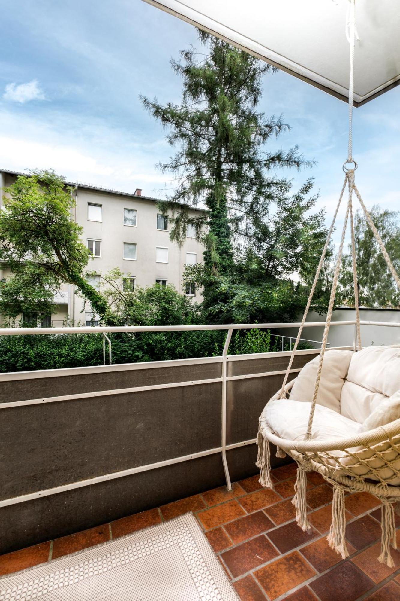 Design-Apartment In Linz Mit Netflix & Balkon Экстерьер фото